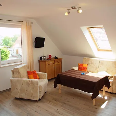 Ferienappartements Holger Plescher Kuehlungsborn Room photo